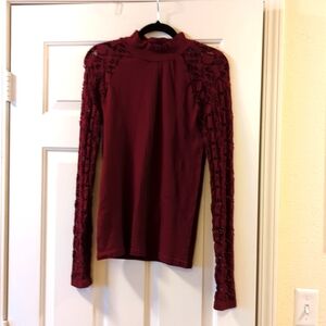 Women's size large Venus cut out sleeves, shirt brand new